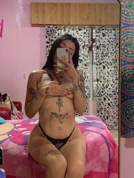 Nacktes geleaktes OnlyFans-Foto von Sweet Blessed