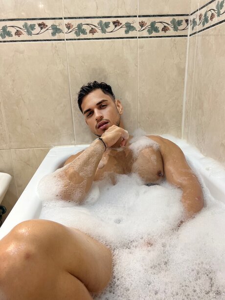 Nacktes geleaktes OnlyFans-Foto von Alex Sallvadore