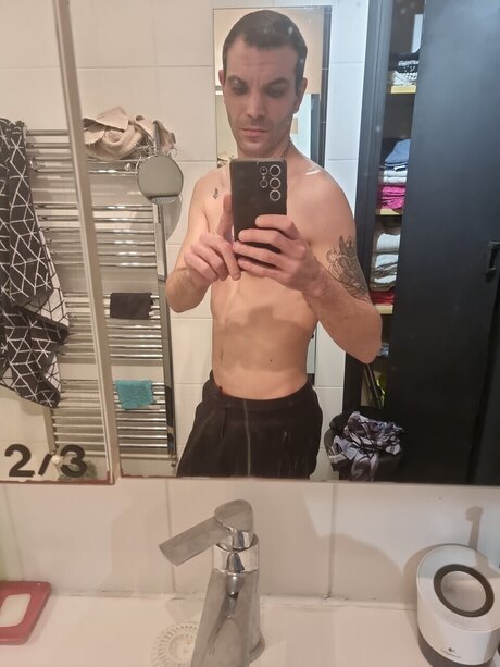 Nacktes geleaktes OnlyFans-Foto von Christian Boulet