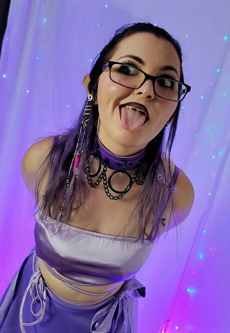 Nacktes geleaktes OnlyFans-Foto von Sabrinas Painted Kinks