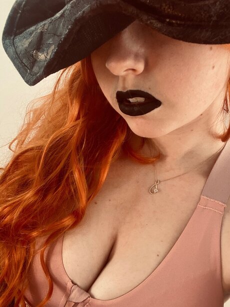 Nacktes geleaktes OnlyFans-Foto von Gladys 