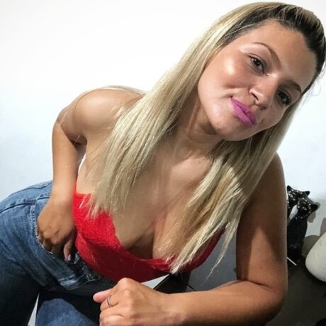 Nacktes geleaktes OnlyFans-Foto von Allison Free 
