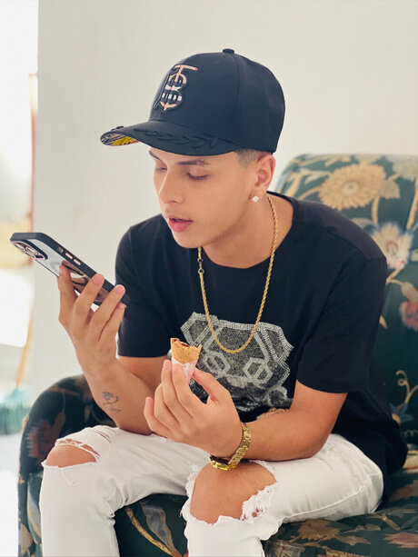 Nacktes geleaktes OnlyFans-Foto von Ronny Rodrguez