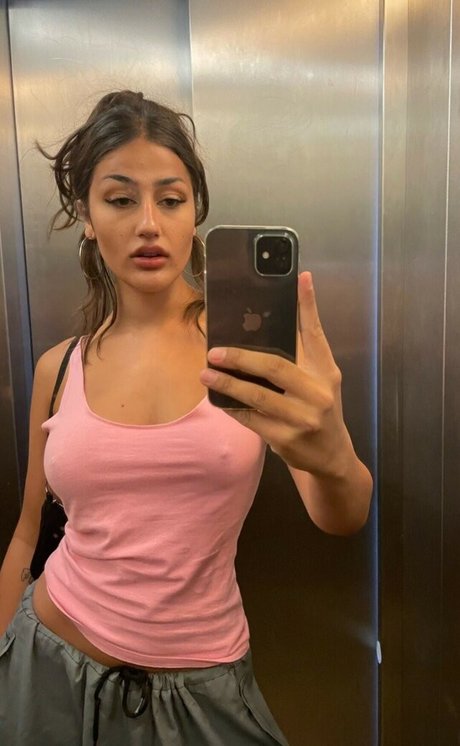 Nacktes geleaktes OnlyFans-Foto von Sirenvw