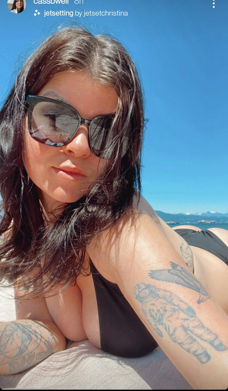 Nacktes geleaktes OnlyFans-Foto von Cassbwell