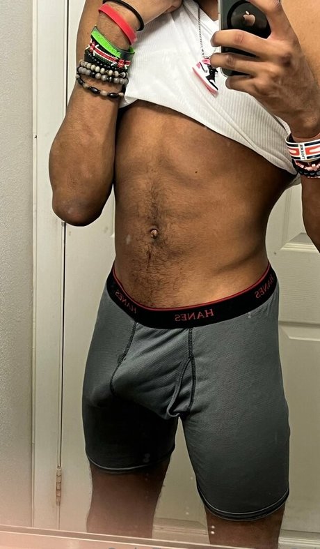 Nacktes geleaktes OnlyFans-Foto von Am6ni