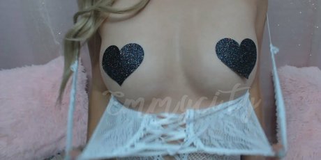 Nacktes geleaktes OnlyFans-Foto von Princessemmyfree