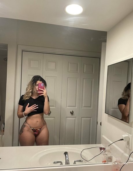 Nacktes geleaktes OnlyFans-Foto von Kp