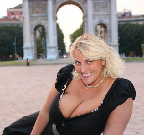 Nacktes geleaktes OnlyFans-Foto von Laura Leonardi
