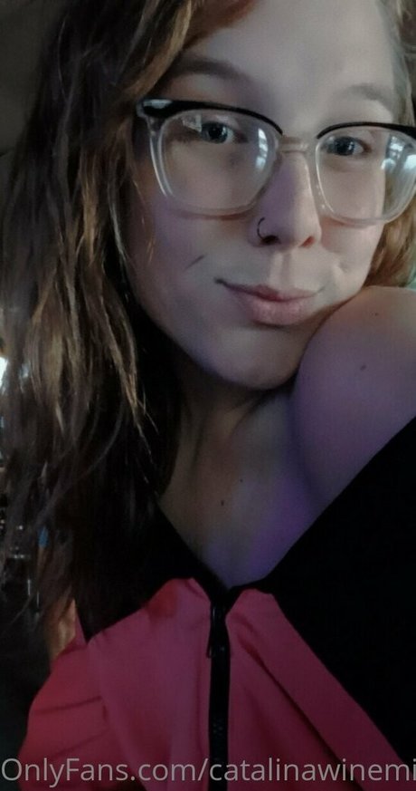 Nacktes geleaktes OnlyFans-Foto von Catalinawinemixer1999