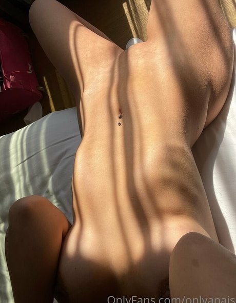 Nacktes geleaktes OnlyFans-Foto von Onlyanais
