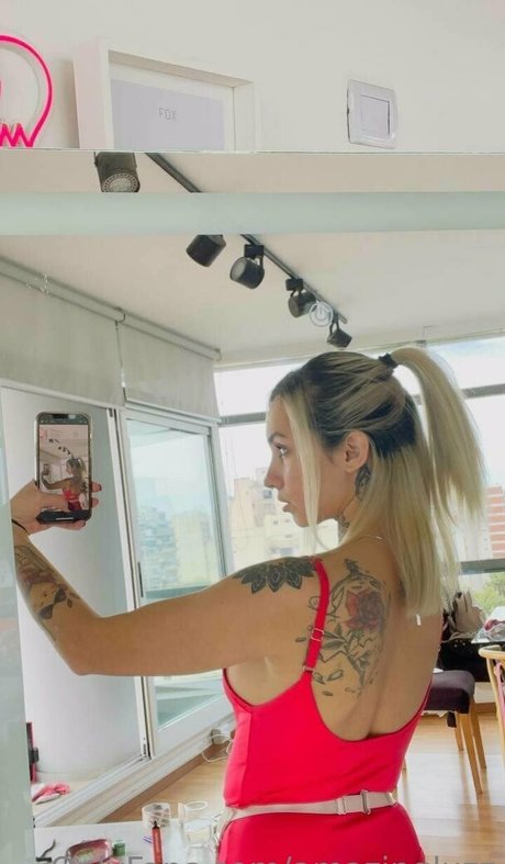 Nacktes geleaktes OnlyFans-Foto von Amazingluzz