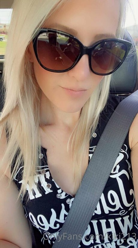 Nacktes geleaktes OnlyFans-Foto von Kiki213