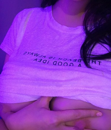 Nacktes geleaktes OnlyFans-Foto von Maymii69