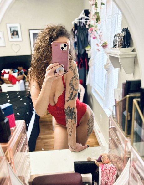 Nacktes geleaktes OnlyFans-Foto von Kittymekelsey