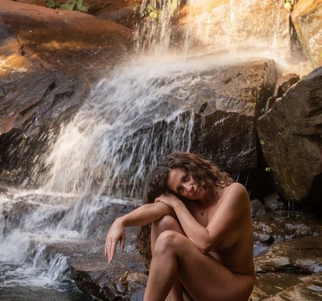 Nacktes geleaktes OnlyFans-Foto von Bella Fiore