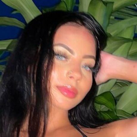 Nacktes geleaktes OnlyFans-Foto von Amarathomass