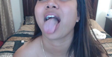 Nacktes geleaktes OnlyFans-Foto von Lucky Lee
