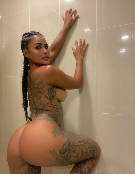 Nacktes geleaktes OnlyFans-Foto von Hola Vix