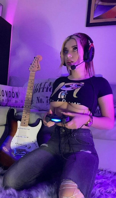 Nacktes geleaktes OnlyFans-Foto von Xmiagrecox