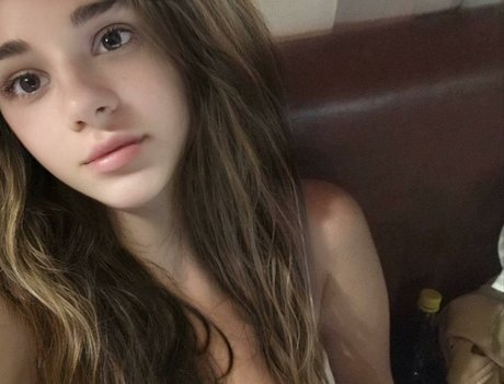 Nacktes geleaktes OnlyFans-Foto von Vvcalendar
