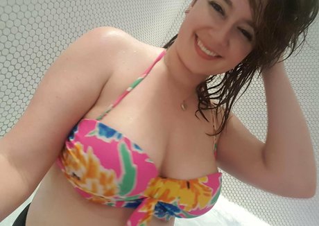Nacktes geleaktes OnlyFans-Foto von Shamelesslyunshavenfree