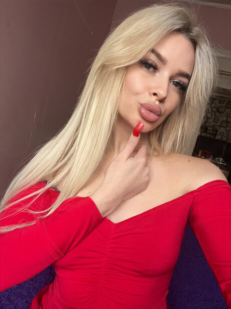 Nacktes geleaktes OnlyFans-Foto von Cutie Daisy 
