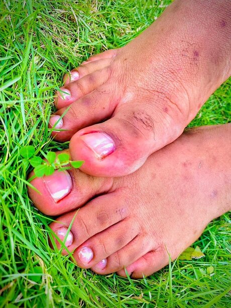 Brown Feet