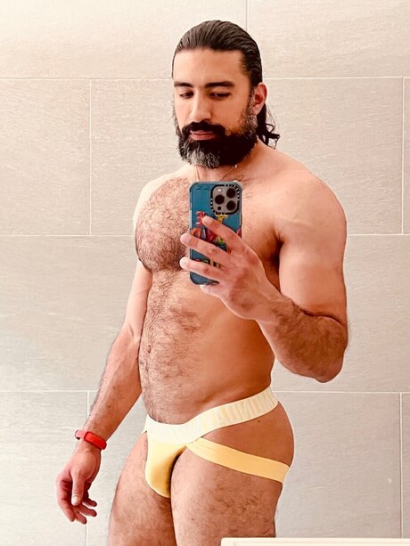 Nacktes geleaktes OnlyFans-Foto von Schzame
