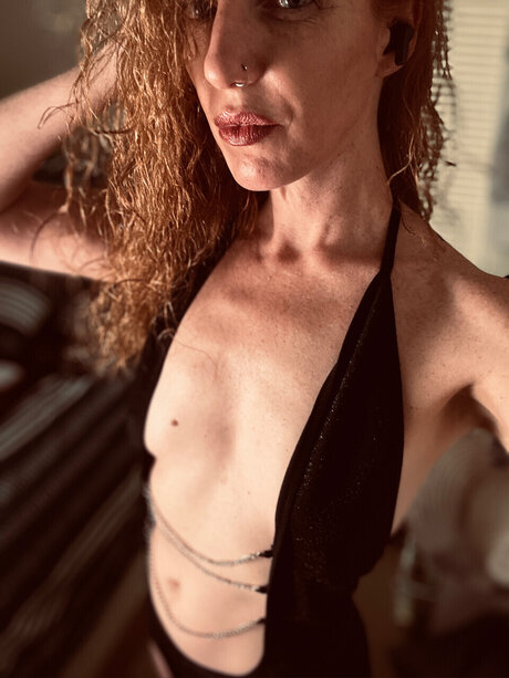 Nacktes geleaktes OnlyFans-Foto von Mommy Match