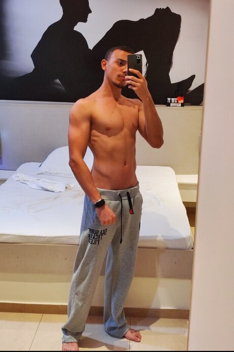 Nacktes geleaktes OnlyFans-Foto von Ueverton