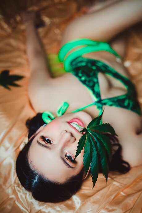 Nacktes geleaktes OnlyFans-Foto von Stella Virgin