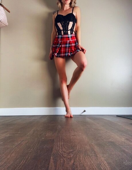 Nacktes geleaktes OnlyFans-Foto von Tink