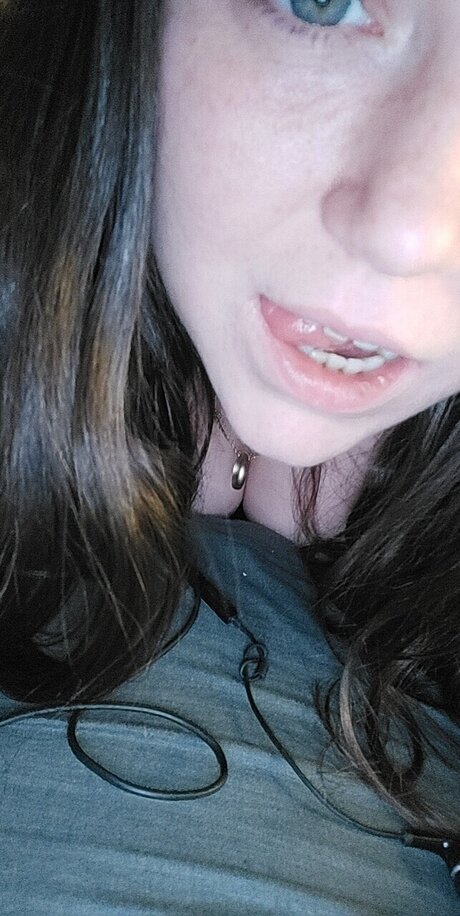 Nacktes geleaktes OnlyFans-Foto von Ohcurvaceousme