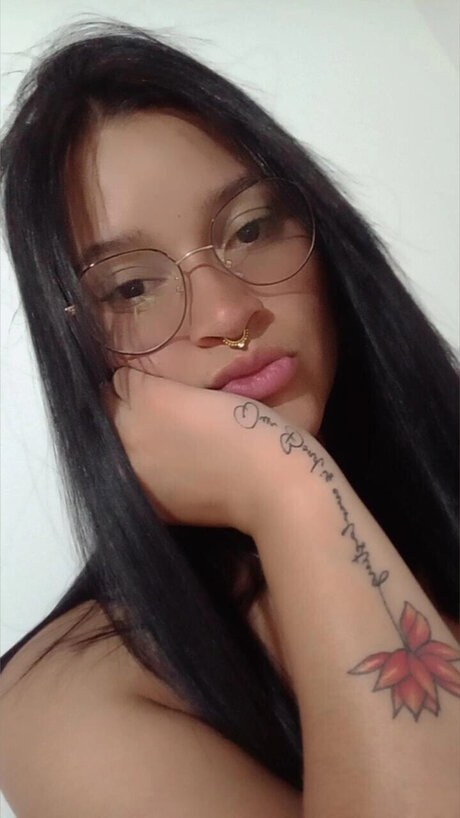 Nacktes geleaktes OnlyFans-Foto von Luna 