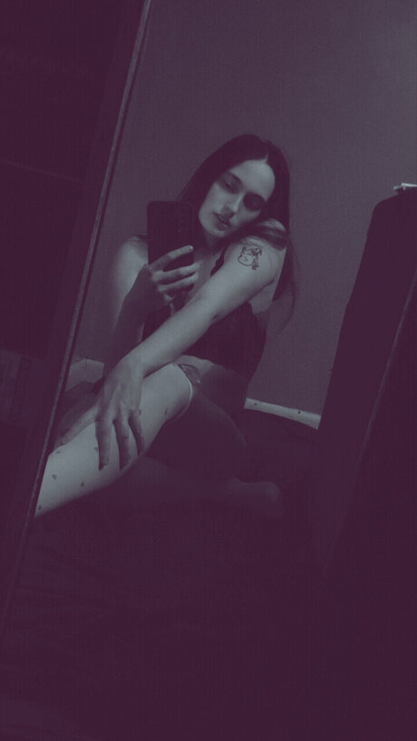 Nacktes geleaktes OnlyFans-Foto von Your Dirty Succubus