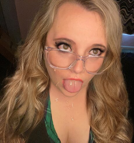 Nacktes geleaktes OnlyFans-Foto von Rena Winters