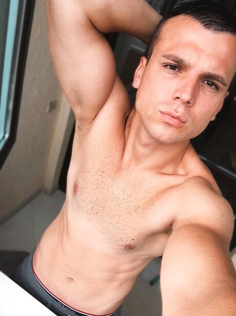 Nacktes geleaktes OnlyFans-Foto von Ivan