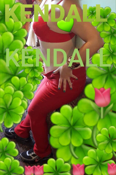 Nacktes geleaktes OnlyFans-Foto von Kendall