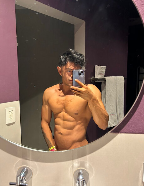 Nacktes geleaktes OnlyFans-Foto von Foreverfit