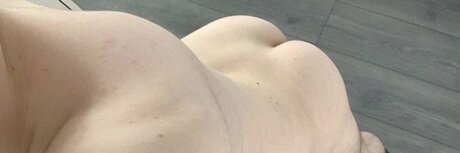 Nacktes geleaktes OnlyFans-Foto von T