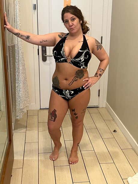 Nacktes geleaktes OnlyFans-Foto von Sara Marie
