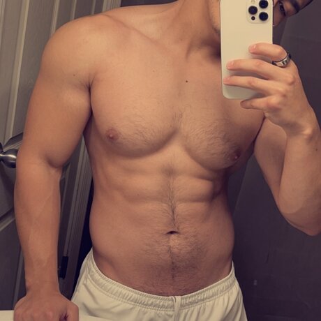Nacktes geleaktes OnlyFans-Foto von Zach