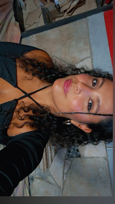 Nacktes geleaktes OnlyFans-Foto von Goddes Cielo