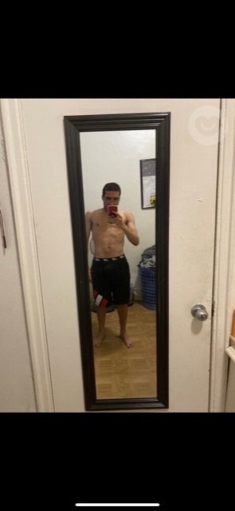 Nacktes geleaktes OnlyFans-Foto von Jordan Grullon