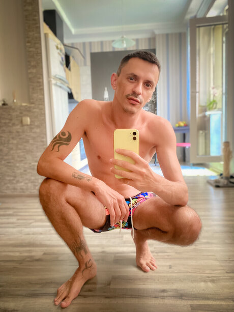 Nacktes geleaktes OnlyFans-Foto von Hairy Tool