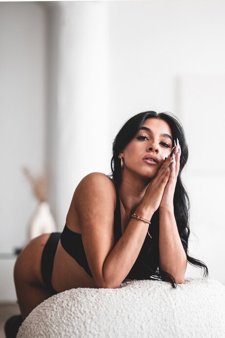 Nacktes geleaktes OnlyFans-Foto von Gina Marie