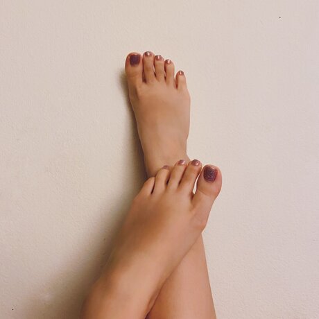 Nacktes geleaktes OnlyFans-Foto von Seoul Feet