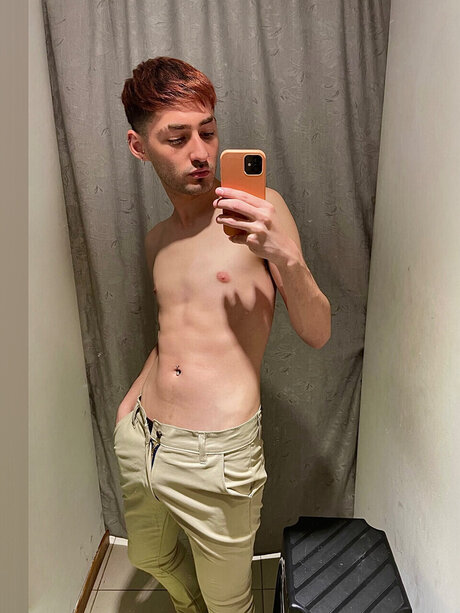 Nacktes geleaktes OnlyFans-Foto von Nahuz
