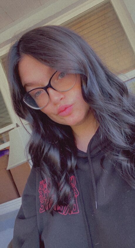 Nacktes geleaktes OnlyFans-Foto von Selfishbrat22